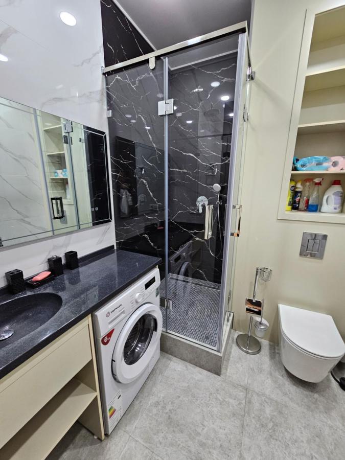 Magnificent Apartment In Nrg Oybek Tashkent Bagian luar foto